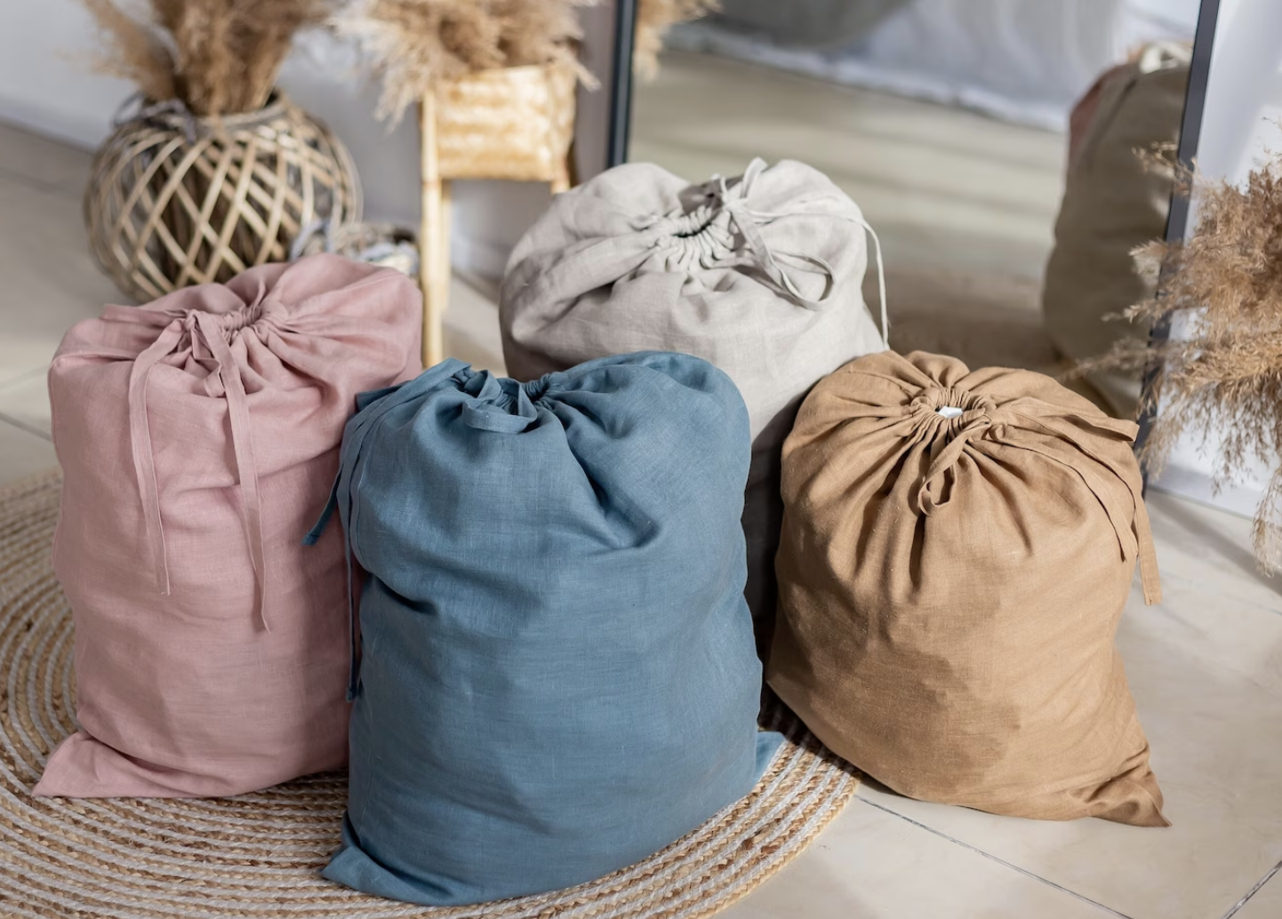 Pickup & Delivery Laundry Service - Pasadena, Maryland